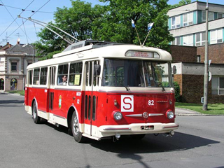 Trolejbus Škoda 9 Tr H č. 82
