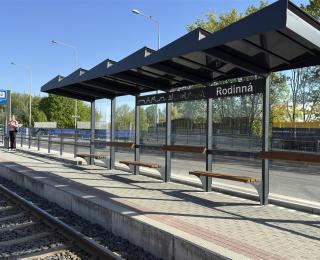 foto - tramvajová zastávka Rodinná 