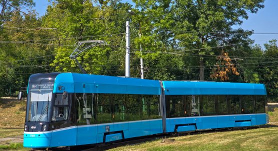 Flotila je kompletní. Ostravou jezdí všech 38 moderních tramvají Škoda 39T