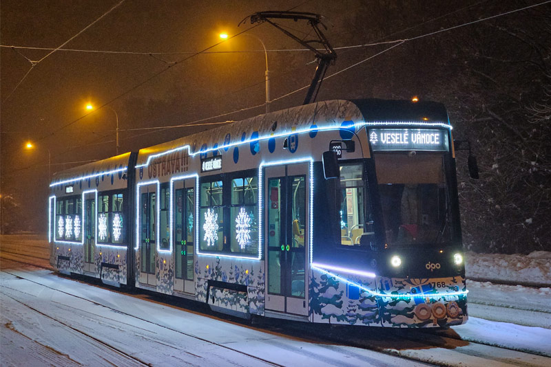 Ostravská vánoční tramvaj